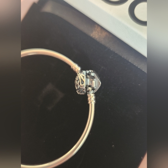 Nwt Pandora Celestial Heart Clasp Bangle Size 6.7/small - Picture 3 of 7